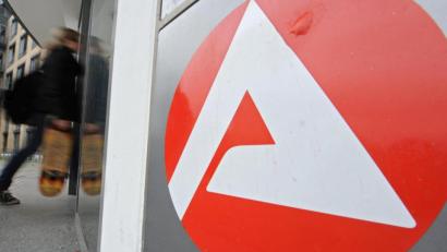 Symbolbild: Patrick Seeger
Die Agentur für Arbeit nennt zahlen zur Kurzarbeitssituation in den Landkreisen Schwandorf, Amberg-Sulzbach und Cham sowie der kreisfreien Stadt Amberg