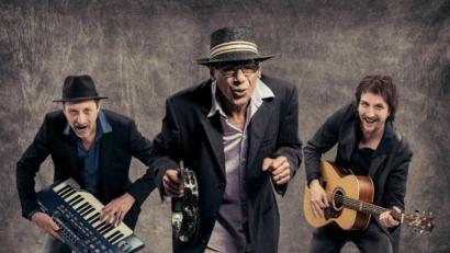 Bild: Peter Martner/exb
Das Trio Burst improvisiert Gospel, Funk, Jazz und Soul auf seine eigene Art.