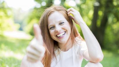 Bild:  drubig-photo – stock.adobe.com
Nonverbale Kommunikation scheint auf der ganzen Welt zu funktionieren.