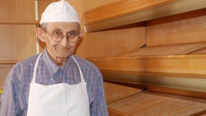 Bild: Vogl, Christa
Bäckermeister Josef Reichenberger: "Ich habe das Brotbacken so viele Jahre gemacht und so gern gemacht. Vielleicht tut das Aufhören deswegen weh.“