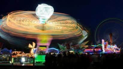 Archivbild: Stephan Huber
Wegen der Corona-Pandemie kann in diesem Jahr die Dult in Amberg nicht stattfinden. Bayerische Schausteller klagen nun gegen das Verbot von Großveranstaltungen.