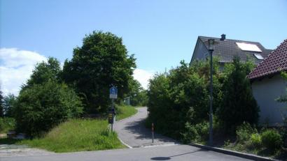 Bild: bjp
Eine Anliegerdurchfahrt zwischen Weigl- und Lindenstraße wird es für die Zeit der Vollsperrung der Kemnather Straße nicht geben. Der Aufwand für Umbauten und Sicherheitsvorrichtungen sei zu groß, informiert Bürgermeister Bernhard Stangl in der Stadtratssitzung.