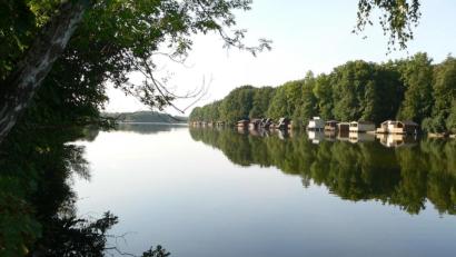 Bild: rn
Für den Bereich "Bootshäuser Rußweiher" beantragt die SPD das Aufstellen eines Bebauungsplanes.