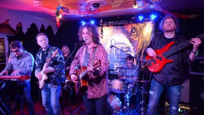 Bild: Kunz
"Bite the Beagle" bringen Rock und Balladen am 11. Juni in die Freizeitanlage in der Gramau.
