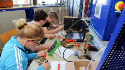 Archivbild: Götz
Der Ausbildungsmarkt ist im Juni vom Corona-Effekt weitgehend verschont geblieben.