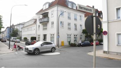 Bild: Gabi Schönberger
Das war 2019 die gefährlichste Kreuzung der Stadt: Wo sich Asyl- und Herrmannstraße treffen, krachte es sieben Mal. Mittlerweile ist die Stelle offenbar entschärft.