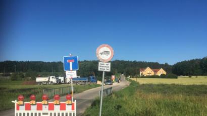 Bild: upl
Ab jetzt fahren nur noch Baumschinen: Der Langangerweg ist in den nächsten Monaten gesperrt.