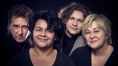 Bild: Franziska v. Schießl, MG-Fotografie/exb
Sie freuen sich auf diesen musikalischen Samstag in Amberg (von links) Michael Deiml, Ramona Fink, Toby Mayerl und Andrea Bibel.