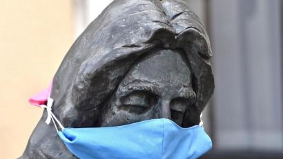 Bild: Andreas Royer
Christian Knorr von Rosenroth trägt Gesichtsmaske.