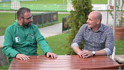 Bild: ref
Ammerthals neuer Trainer Jörg Gottfried (links) und Sportdirektor Tobias Rösl.
