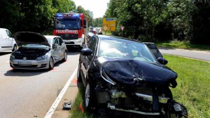 Bild: Stephan Huber
Die Bundesstraße 85 war nach einem Unfall am Sulzbacher Kreuz gesperrt.