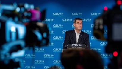 Bild: Peter Kneffel/dpa
Hat seine Aussage, „Mein Platz ist in Bayern“, wirklich bestand? CSU-Chef und bayrischer Ministerpräsident Markus Söder.