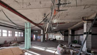 Bild: Krankenhaus St. Anna
Rund 5,1 Millionen kostet die neue Krankenhaus-Küche (hier ein Blick in die Baustelle) – der Landkreis muss sie alleine schultern.