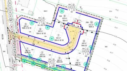 Grafik: exb
Die Notwendigkeit neben einer südlichen Ortsrandeingrünung auch eine östliche Eingrünung auf privaten Grund einzuplanen, wurde durch den Gemeinderat Freudenberg beim Bebaungsplan Etsdorf-Süd erkannt und festgesetzt.
