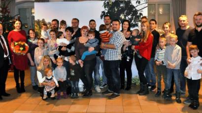 Bild: exb
Zehn Familien erhielten bei einer Feierstunde Mittel aus der „Betty und Hanns Zierer“-Stiftung.