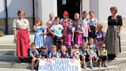 Bild: Williamson, Dagmar 
Großer Höhepunkt in der Laufbahn war das 25-jährige Jubiläum vor zwei Jahren als Art zweite Kirwa ausgerichtet mit Gottesdienst, Tanz und jede Menge Schmankerln.