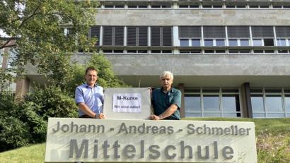 Bild: exb
Bildunterschrift: links: Jürgen Bayer (Rektor), rechts: Joachim Kruppa (Konrektor)