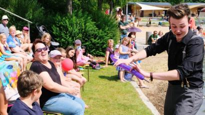 Bild: do
Magier Marius versteht es, auch das Publikum in seine Show einzubinden