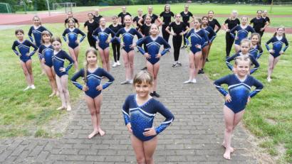 Bild: Gabi Schönberger
Die "Gymnastic Diamonds" aus Weiden beteiligten sich während der Coronakrise an einem Online-Wettbewerb.