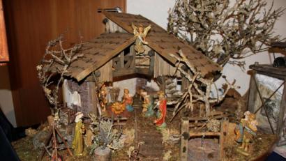 Bild: ads
Ein Schnaittenbacher Verein beschäftigt sich mit Krippen und Weihnachten nicht nur im Winter.