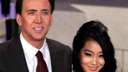 Bild: Sachs/dpa
Oscar-Preisträger Nicolas Cage war von 2004 bis 2016 mit der 19 Jahre jüngeren Alice Kim verheiratet. 2006 waren sie gemeinsam in Amberg.