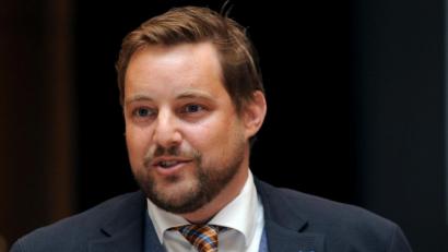 Bild: Stephan Huber
Matthias Schöberl ist Autor zahlreicher geschichtswissenschaftlicher Beiträge für Fernsehen und Internet-Angebote. Seit Frühjahr 2020 leitet Schöberl die CSU-Fraktion im Amberger Stadtrat.