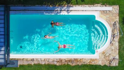 Bild: Patrick Pleul/dpa
Wer so einen Pool sein eigen nennt, "der hat es geschafft".