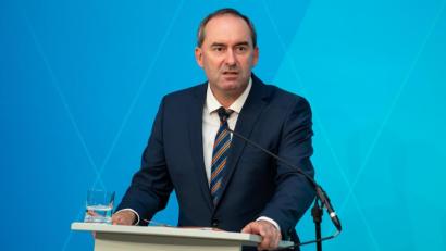 Archivbild: Sven Hoppe/dpa
Hubert Aiwanger (Freie Wähler), Wirtschaftsminister von Bayern.
