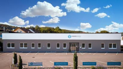 Bild: Christian Kappenberger/exb
So sieht das Therapiezentrum Cham aus. In Nabburg entsteht ein zweiter Standort.