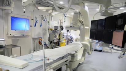 Bild: Gabi Schönberger
Die Einrichtung der Häuser der Kliniken AG ist hochmodern. Das kostet viel Geld und beschert hohe Verluste. Die kommunalen Träger feilschen daher gerade wieder, wer für welchen Teil geradesteht und wer an welcher Stelle mitreden darf.