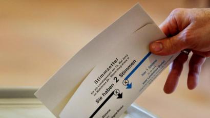 Bild: Oliver Berg/dpa
Sollen 16-Jährige wählen dürfen? Politiker der Grünen und der SPD sind dafür .