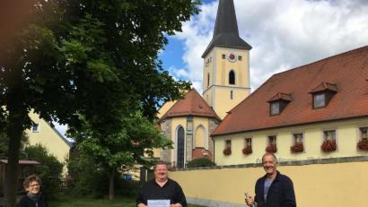 Bild: exb
Der Werbe- und Förderkreis unterstützt die Übertragungen des Gottesdienstes per Internet mit einer Spende.