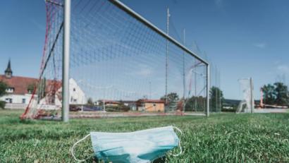 Bild: Lukas Meister
Ab dem kommenden Wochenende rollt endlich der Ball wieder: Die Fußballer in der Region sind erleichtert und froh über das grüne Licht aus der Politik zu Testspielen.