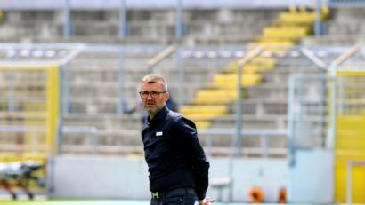 Bild: Ulrich Wagner
Trainer Michael Köllner zuletzt beim Spiel gegen Duisburg im menschenleeren Grünwalder Stadion: Der Oberpfälzer Trainer hat sein Team zum Re-Start topfit gemacht.