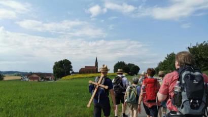 Bild: ads
Wen das Wallfahrerfieber einmal gepackt hat, kann das Pilgern unter freiem Himmel in einer Gemeinschaft Gleichgesinnter nicht mehr lassen: Das wissen auch die leidenschaftlichen Pilger aus St. Georg.