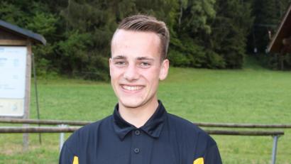 Bild: ds
Luka Berr (18) fühlt sich wohl beim Gesangverein Etzelwang.