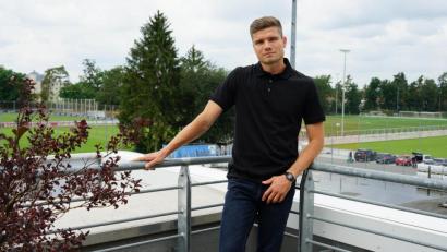 Bild: 1. FC Nürnberg/exb
Der 1. FC Nürnberg präsentierte am Montag seinen neuen Trainer Robert Klauß.