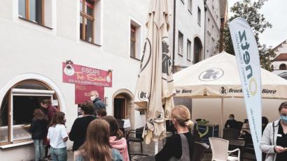 Bild: Lukas Meister
Eine Portion Eis für unsere Leser: In Nabburg haben sich die Menschen zwei Kugeln von Oberpfalz-Medien spendieren lassen.