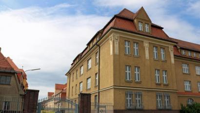 Bild: spw
Die Leopoldkaserne in Amberg, ein Denkmal aus der Zeit des Jugendstils, wartet auf eine Nachnutzung.