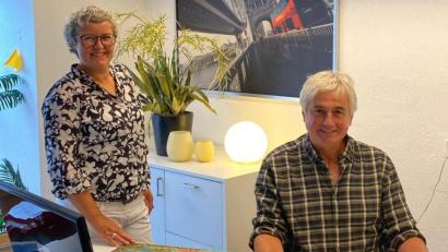 Bild: Völkl
Bernhard Haas und Ingrid Langer beraten die Anzeigenkunden. Auch Tickets für Veranstaltungen können in der neuen Annahmestelle erworben werden