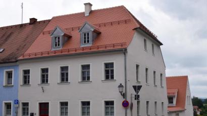 Bild: szl
Nach zwei Jahren Bauzeit ist das Ackerbürgerhaus in der Hochwartstraße ein attraktives Wohnquartier mit vier Wohneinheiten in der Altstadt geworden.