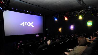 Bild: Stephan Huber
Auf den Kinosesseln in diesem 4DX-Saal können sich Zuschauer künftig kräftig durchrütteln lassen.