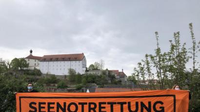 Bild: exb
Verein für Politik und Kunst fordert mehr Solidarität und Unterstützung für geflüchtete Menschen an den EU-Außengrenzen
