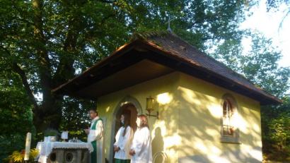 Bild: mad
Pfarrer Burkhard Jehl vertrat Pfarrer Markus Urban beim Patroziniumsgottesdienst.