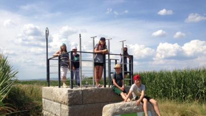 Bild: stn
Viel Spaß hatten die Kids auf dem Findlingsweg.