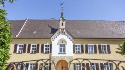 Bild: Schlossbrauerei Naabeck/exb
Die Schlossbrauerei Naabeck ist seit 1919 in Besitz der Familie Rasel, gekauft von Wolfgang Rasels Großvater Hans. Das Braurecht lag zu jener Zeit schon 300 Jahre auf dem stattlichen Anwesen.