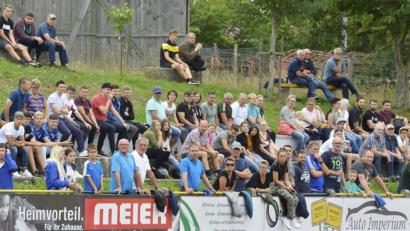 Bild: Ziegler
Es ist weiter Geduld gefragt: Die Entscheidung, ob zum geplanten Re-Start der Amateurfußballer am 5./6. September Zuschauer zugelassen sind, wird der Ministerrat vermutlich erst wenige Tage zuvor am 1. September fällen.
