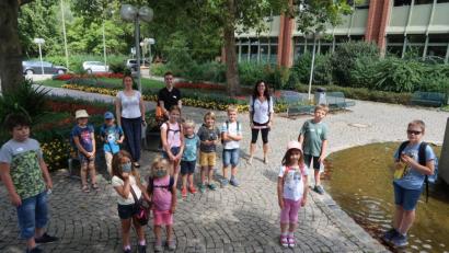 Bild: Kunz
Die Ferienaktionen des Stadtjugendrings stoßen bei Eltern und Kindern auch in Corona-Zeiten auf großes Interesse.