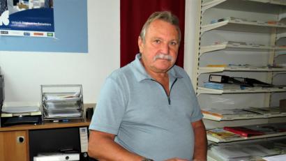 Bild: ubb
Albert Weiß vom gleichnamigen Reisebüro in Mitterteich schildert anhand eines aktuellen Falls die Tücken, die mit Reisen und deren Stornierung in Corona-Zeiten verbunden sein können.