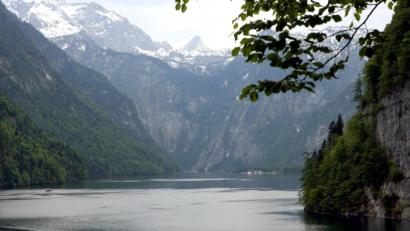 Bild: Frank Mächler/dpa
Ein Elektroboot auf dem oberbayerischen Königssee.